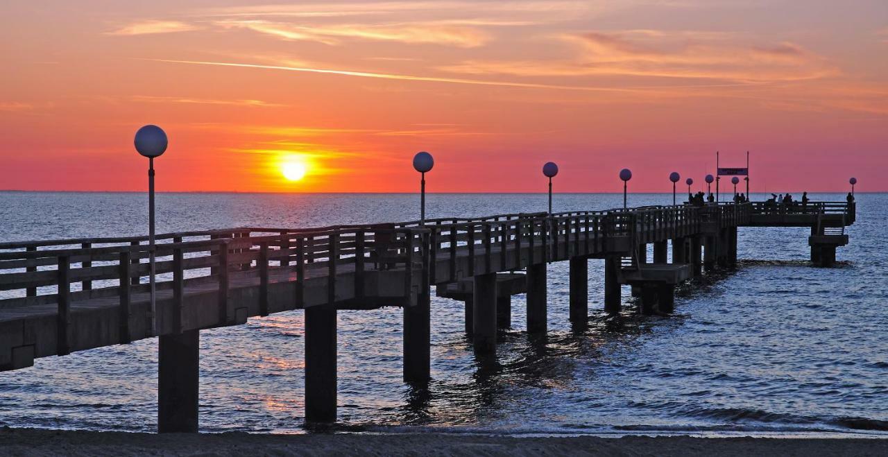 Baltic Sea Quartier Mit Schwimmbad Und Ostseeblick Rerik Exterior photo